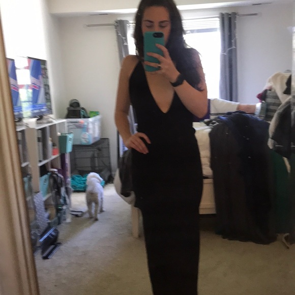 Dresses & Skirts - NWT sexy black maxi dress